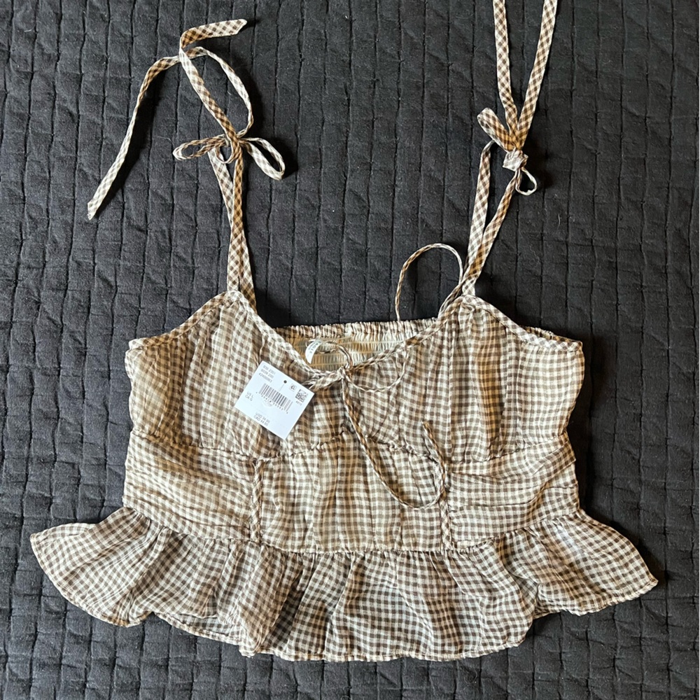 Gingham Ruffle Crop Top